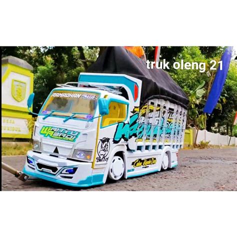 Jual miniatur truk oleng kayu wahyu abadi 2 terbaru mainan anak mobil oleng kayu truck oleng ...