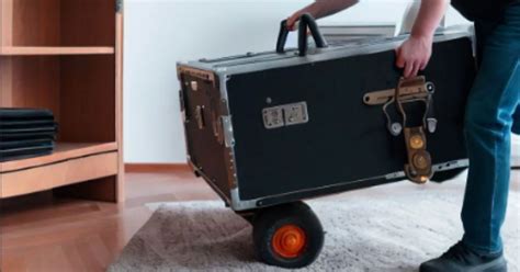 How To Move A Safe With A Dolly?