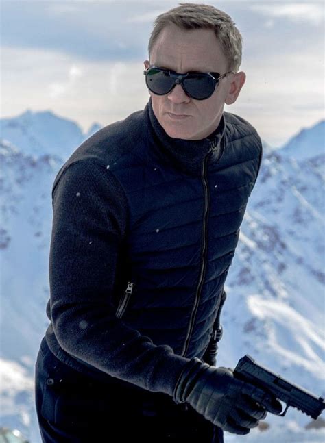 James Bond Austria Spectre Jacket | James bond outfits, Bond outfits ...