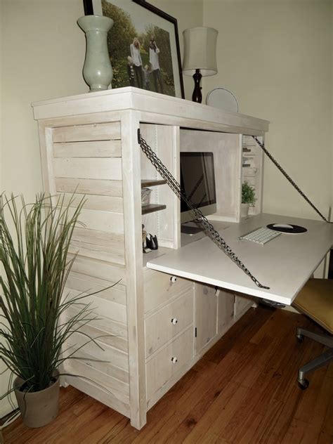 Ana White | Drop Down Hutch Desk - DIY Projects