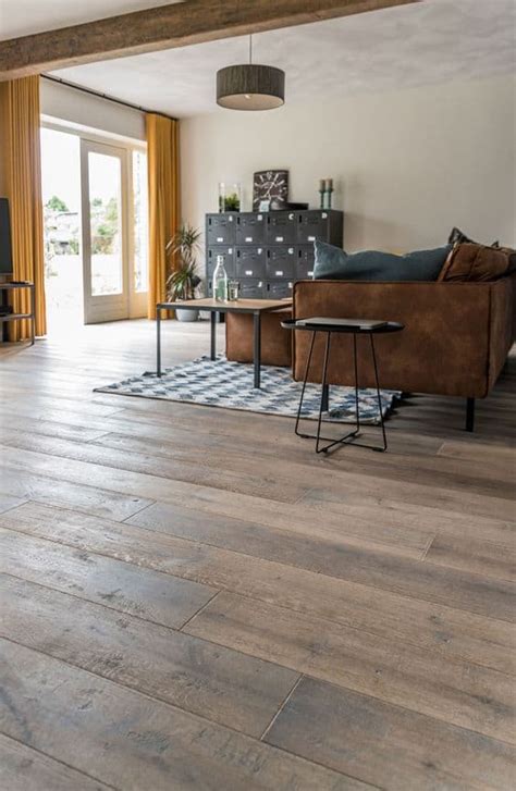 Popular Flooring Trends 2023: Colors, Materials, Styles, and Textures