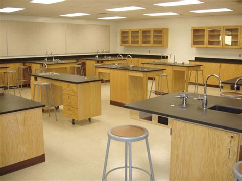 High School Chemistry Lab | MJPaia – Architecture | Design | Planning