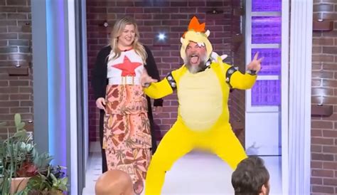 WATCH: Jack Black Dresses as Bowser in Appearance for The Kelly ...