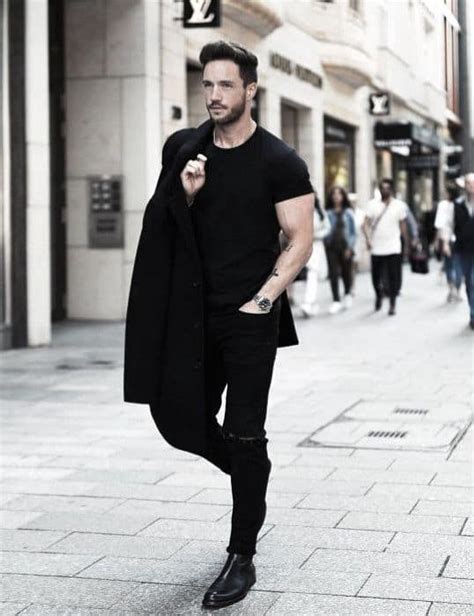 40 All-Black Outfits for Men