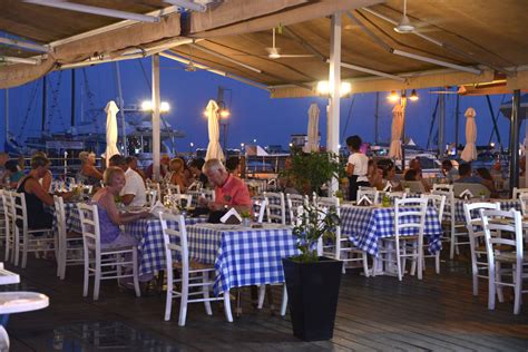 Harbour at Night (2) | Paphos | Pictures | Cyprus in Global-Geography