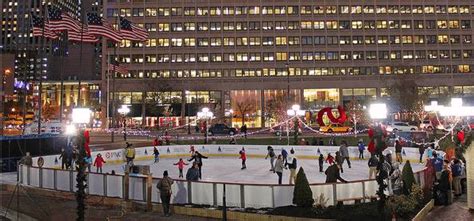 Baltimore Fishbowl | Inner Harbor Ice Skating Extended to February