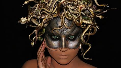 Step-by-Step Medusa Makeup & Headpiece Tutorial | Halloween Makeup 2018 - YouTube