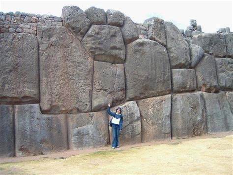 The Walls of Sacsayhuaman | Amusing Planet