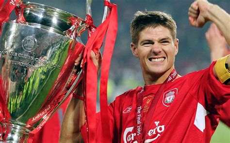 Steven Gerrard wins the 2005 finals cup | Liverpool fc team, Steven ...