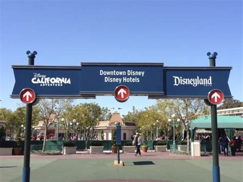 The Signs of Disneyland | Signs.com Blog