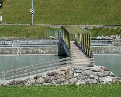 LIN570 Pedestrian Bridge over the Linth River, Ennenda - M… | Flickr