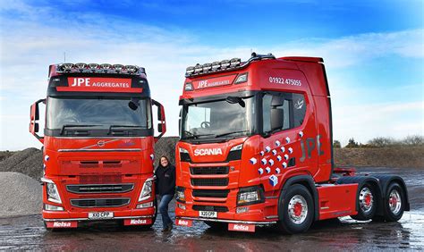 JPE Aggregates Honours its Founder by Welcoming its First Artic Lorry's to the Fleet