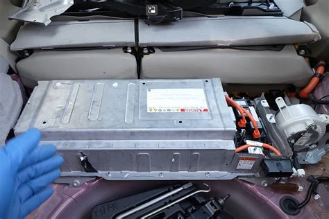 DIY Toyota Prius Battery Replacement Saves Hybrid Owners Thousands Of Dollars | CarBuzz