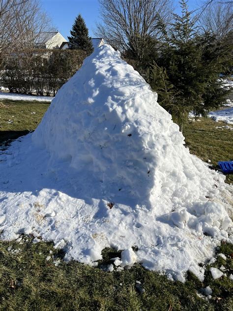 How to Make an Igloo : 4 Steps - Instructables