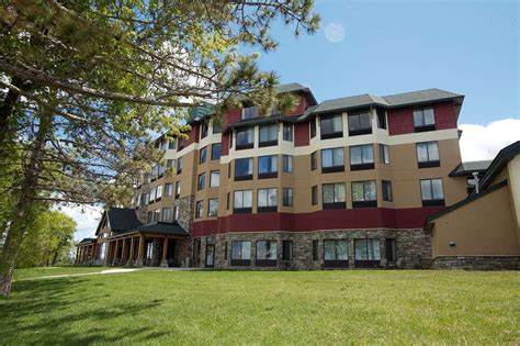 Hampton Inn & Suites Bemidji - UPDATED 2023 Prices, Reviews & Photos ...