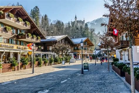 Tips for your visit to Gstaad: what to do, where to sleep, how to travel