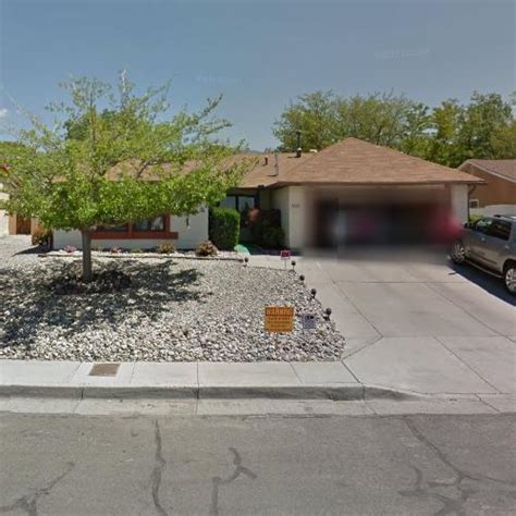 "Breaking Bad" Filming Location Walter White's House in Albuquerque, NM (Google Maps)