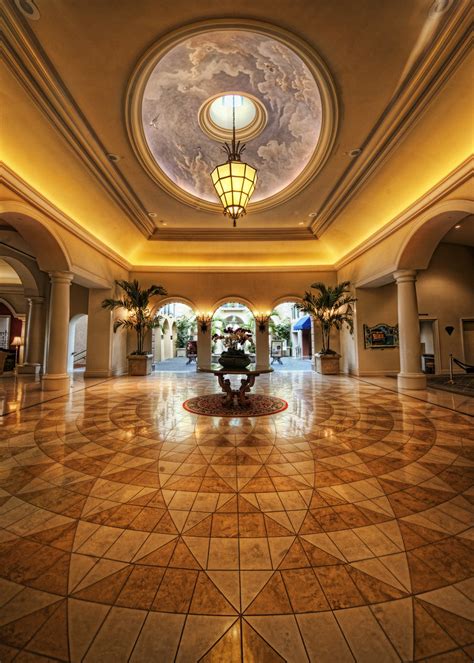 The Grand Entrance | This is the entryway to the Portofino H… | Flickr