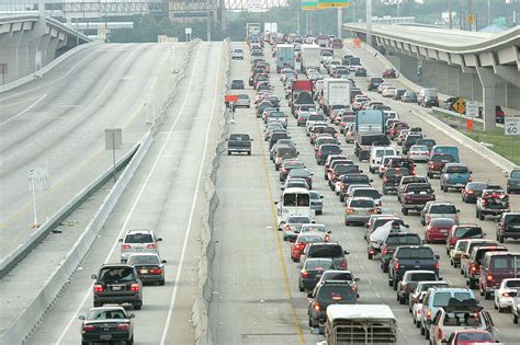 Worst cities to be stuck in traffic: Houston makes top 10