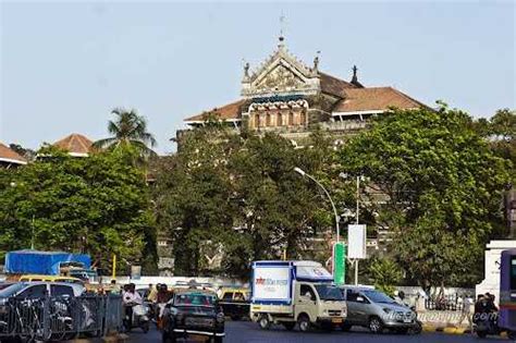 Colaba Causeway Mumbai | Shopping in Colaba Causeway Mumbai