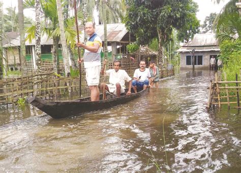 Assam Is Facing Its Worst Floods In 3 Decades, But We Salute Its People’s Undying Spirit ...