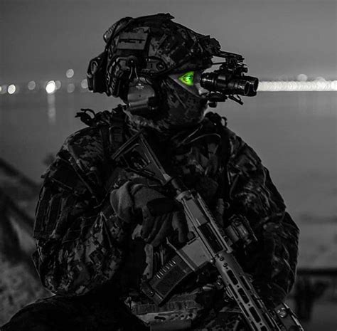 “There’s no hunting like the hunting of man.” 💀•Via: @falconclaw_#NightStalkerView all 9 ...