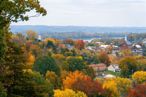 4 Scenic Missouri Drives for Your Fall Trip