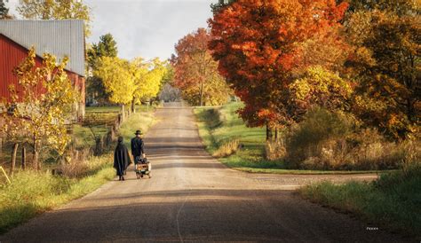 Autumn in Amish Country | Amish country, Country, Amish family