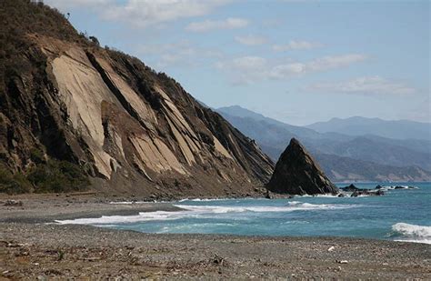 Day Trips From Santiago de Cuba: Beaches, Ruins & Ocean