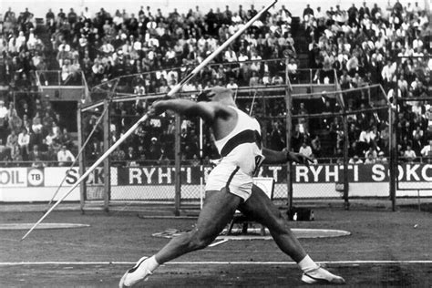 Javelin Throw Rules , Measurements and Techniques