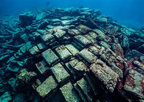 5 Iconic Shipwrecks You Should Know About - The Bermudian Magazine