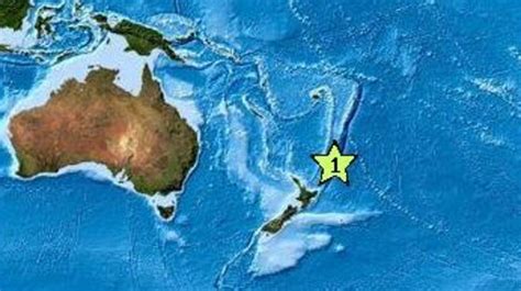 Tsunami fears New Zealand: Eight minutes of chaos after magnitude 7.0 ...