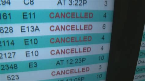 Hundreds Spend The Night In Airport As PDX Flights Gets Cancelled ...