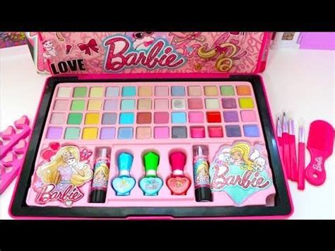 Barbie Deluxe Makeup Cosmetic Set Glitter Lip Gloss Unique Boutique ...