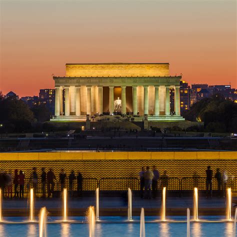 World’s Top 25 Monuments and Buildings in Night Photos - Travel Moments In Time - travel ...