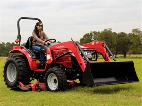 Choosing the Right Mahindra Tractor