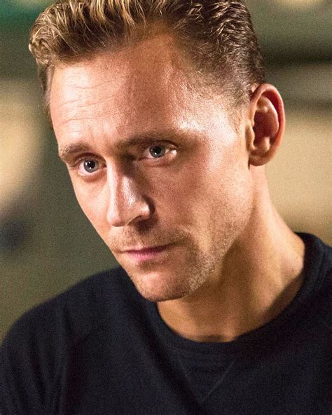 Pin on Tom Hiddleston | Captain James Conrad | Kong: Skull Island (2017 ...