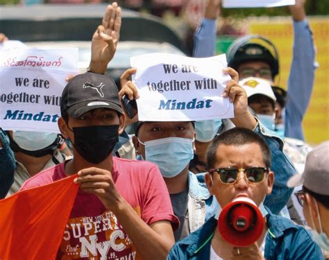 US Sanctions Myanmar Junta Figures as Chin Fighters Claim 6 Army Troop ...