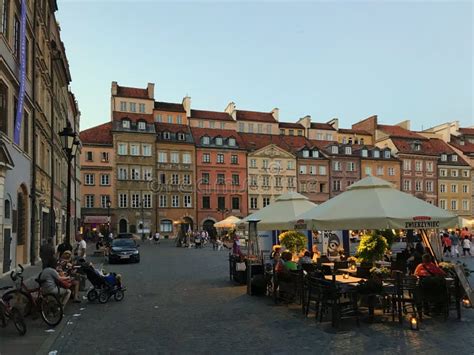 The Old Town Square in Warsaw at Night Editorial Stock Image - Image of ...