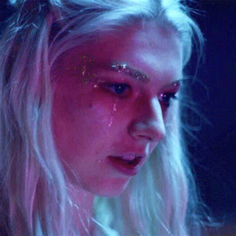 All the“Euphoria” Makeup Looks From Season One & What They Mean ...