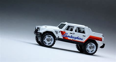 Lamley Exclusive: Matchbox Best of the World Lamborghini LM002 ...