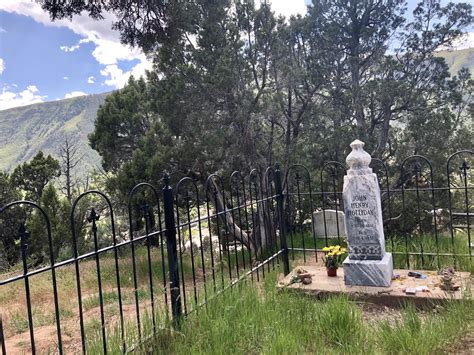 Hike up to Doc Holliday's Grave - Visit Glenwood Springs