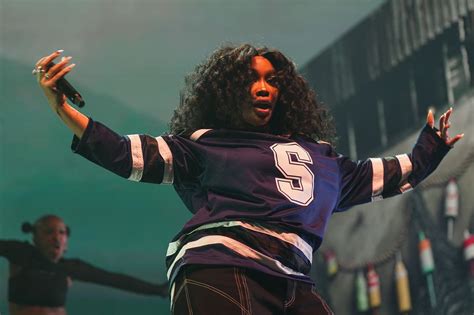 SZA, New Jersey's Hottest Superstar, Dominates at Milestone Concert at ...