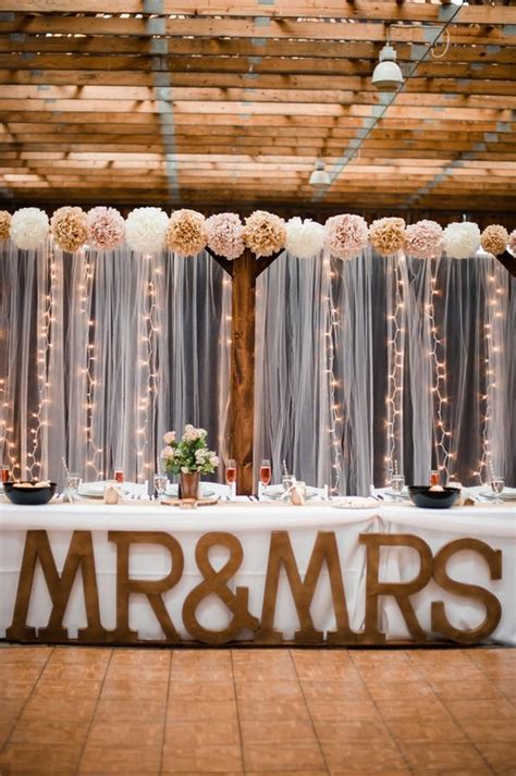 Rustic country wedding ideas – rustic sweetheart table decor for wedding reception | Deer Pearl ...