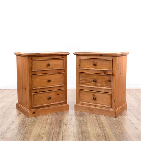 Pair Of Rustic Pine 3 Drawer Nightstands | Rustic nightstand, Vintage furniture, Simple bed