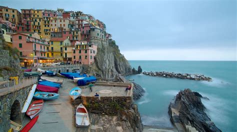 Visit Manarola: Best of Manarola, Riomaggiore Travel 2023 | Expedia Tourism