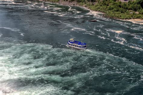 Niagara Falls And The Maid Of The Mist Stock Photo - Image of niagara, destinations: 76905090