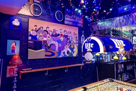 A Look Inside The Drunken Clam, the Family GuyThemed Pop-Up Bar - D Magazine