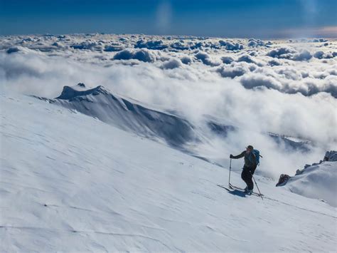 Ski Mount Shasta — International Alpine Guides