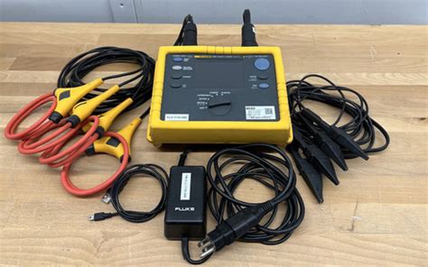 Fluke 1735 Three Phase Power Quality Logger () C/W New Calibration ...